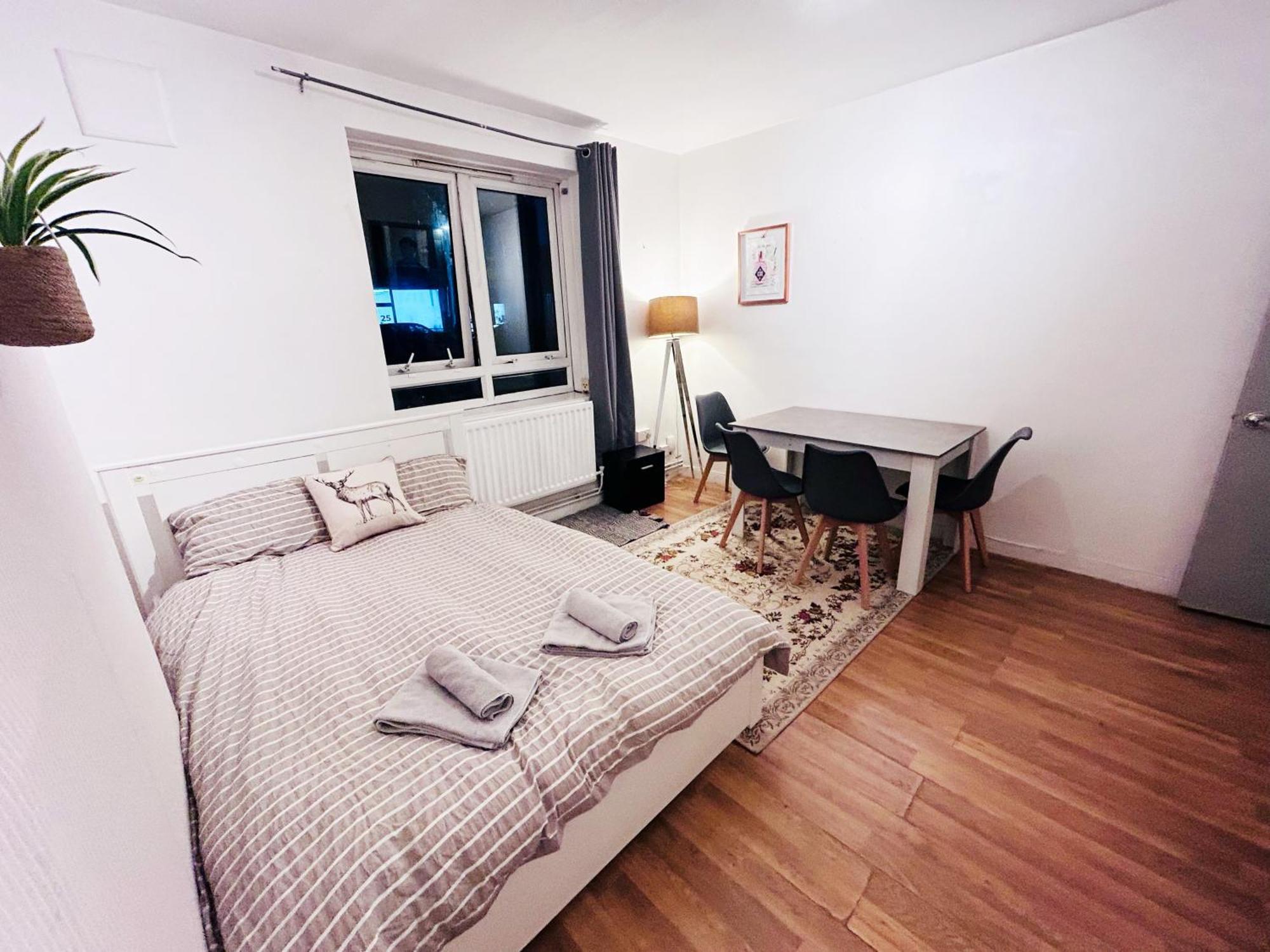Spacious Flat With 2 To 3 Bedrooms In Central London Eksteriør bilde